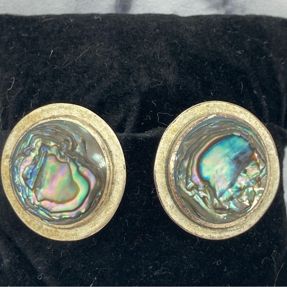 Vintage Round Alpaca Mexico Clip On Abalone Shell Earrings - Picture 5 of 5